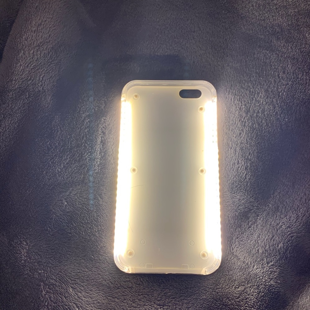 IPhone Light up Case - Picture 2 of 2